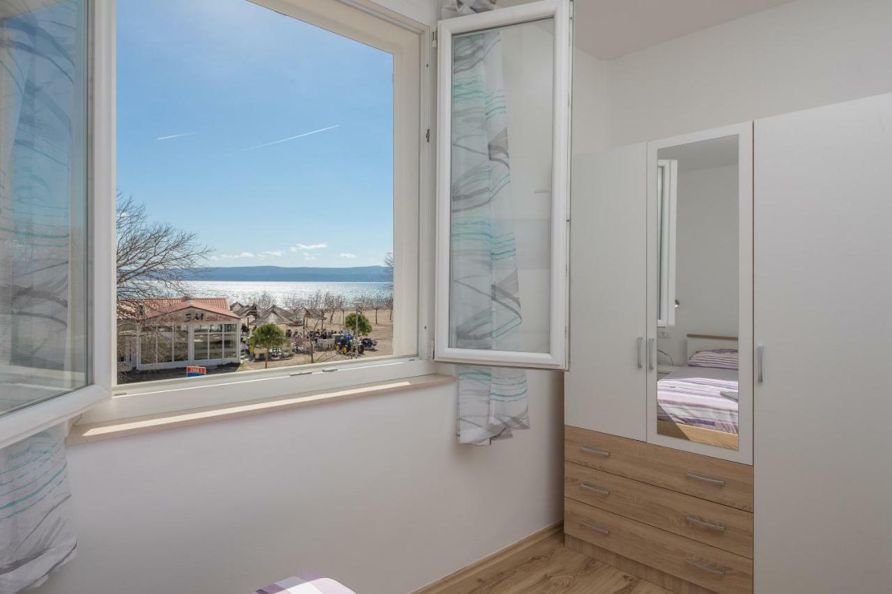 Sandy Beach Apartment Omiš Exterior foto